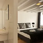 Captain Canalhouse Luxury Apartment *