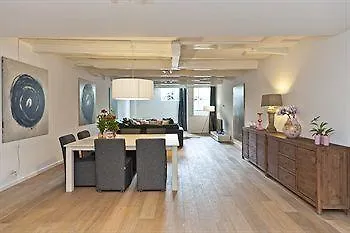 Captain Canalhouse Luxury * Amszterdam